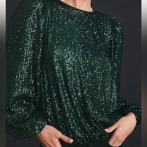 🎁 NWT Anthropologie “Flat White” Drapey Sequin Top